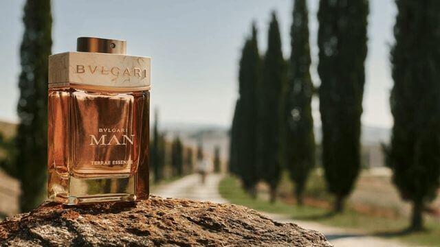 Sıcak, zengin ve içgüdüsel, YENİ Bvlgari Man Terrae Essence!