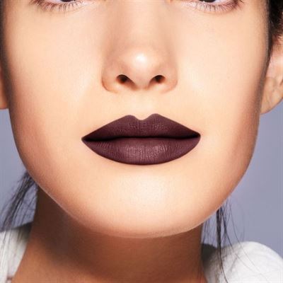 shiseido-modernmatte-powder-lipstick-523-majo.jpg