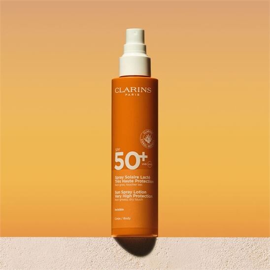 Clarins Sun Care Body Lotıon SPF 50 150 ml Güneş Koruyucu - 3