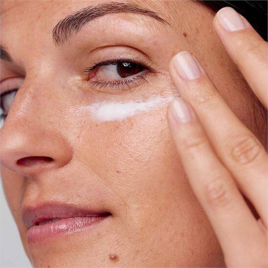 Clinique Smart Clinical Repair 15 ml Kırışıklık Karşıtı Göz Kremi - 3