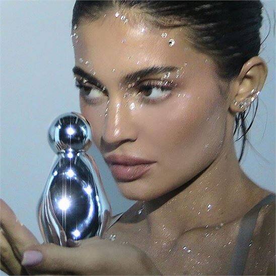 Kylie Jenner Cosmic 2.0 EDP 50 ml Kadın Parfüm - 8