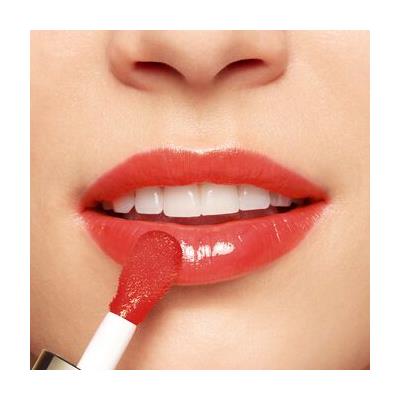 clarins-lip-comfort-oil-08-strawberry-dudak-bakim.jpg