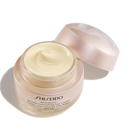 Shiseido Benefiance Wrinkle Smoothing Day Cream 50ml Nemlendirici - 2