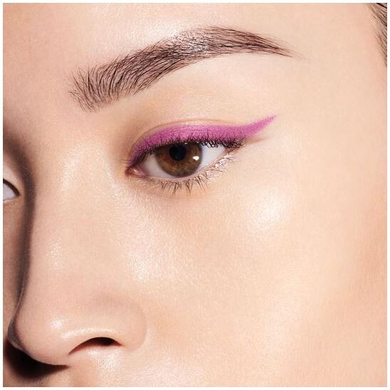 Shiseido Kajal InkArtist 02 Lilac Lotus Akmayan Göz Kalemi (1)