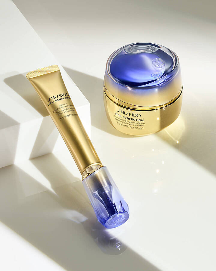 Shiseido Vital Perfection Intensive WrinkleSpot Treatment 20 ml 2026 LANSMAN - 3
