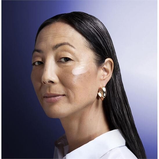 Shiseido Vital Perfection LiftDefine Radiance 40 ml Gece Serumu - 4